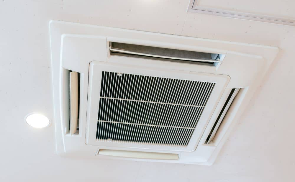 Wholesale Price 48000 BTU Heat Pump System Full Set 380V Ceiling Cassette Split Air Conditioner factory